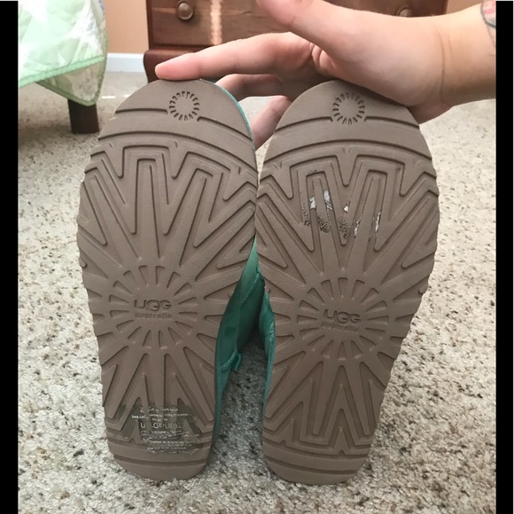 Aqua Bailey Bow Uggs - Picture 8 of 8